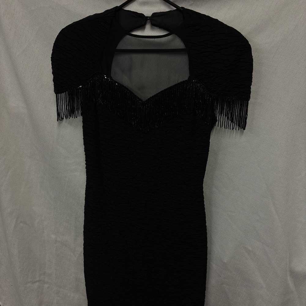 Betsy & Adam Black Cap Sleeve Fringe Dress